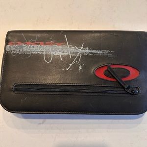 Oakley leather black wallet organizer credit card holder
